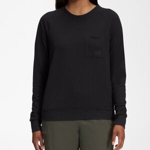 NWT The North Face Black Long Sleeve Pocket Top Women’s 1X Athleisure